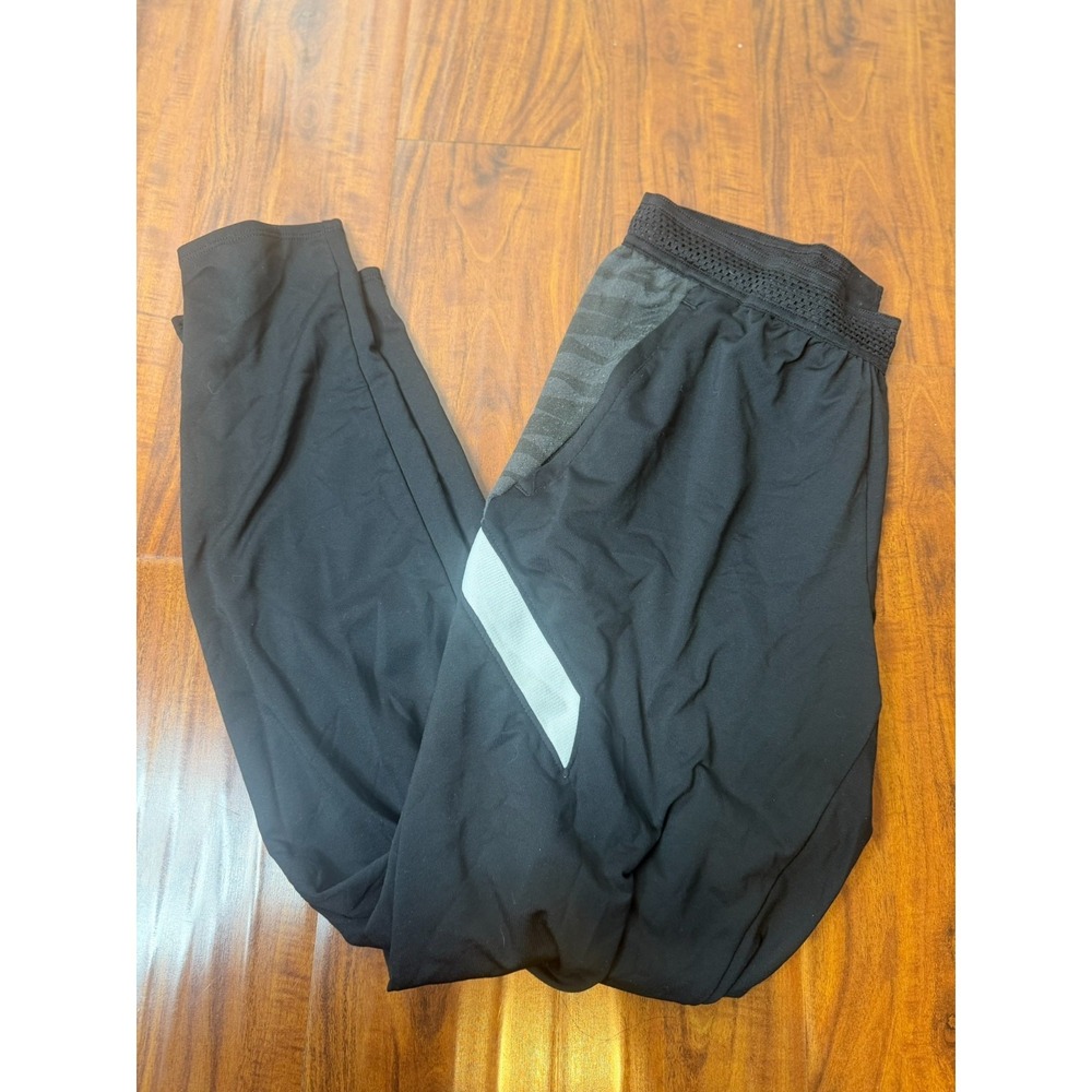 Nike Dri-FIT Strike Women's Soccer Pants CW6093-010 Black White SZ M